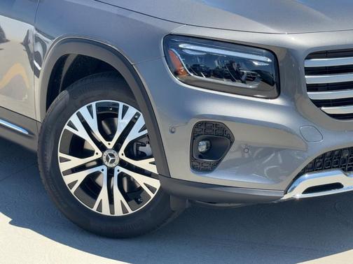 2026 Mercedes-Benz GLB 250 Base