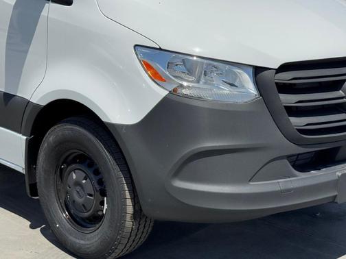 2026 Mercedes-Benz Sprinter 2500 High Roof