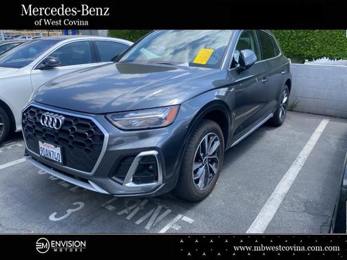 Daytona Gray Pearl Effect 2022 Audi Q5 45 S line Premium Plus
