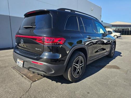 2023 Mercedes-Benz EQB 300 Base 4MATIC