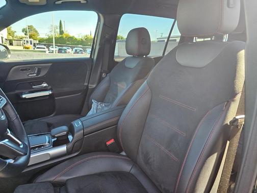 2023 Mercedes-Benz EQB 300 Base 4MATIC