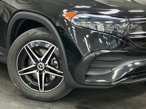 2023 Mercedes-Benz EQB 300 Base 4MATIC
