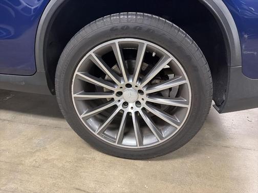 2017 Mercedes-Benz GLC 300 4MATIC Coupe