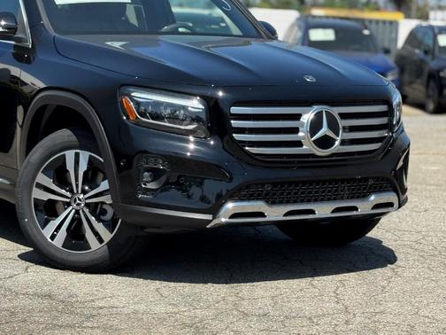 2025 Mercedes-Benz GLB 250 Base