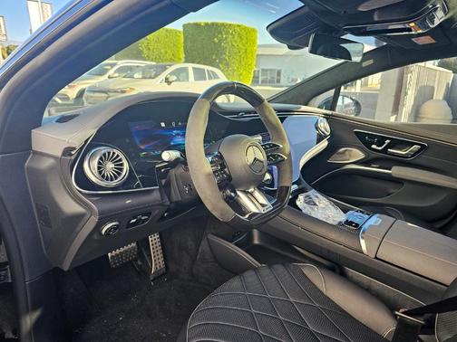 2023 Mercedes-Benz AMG EQS Base