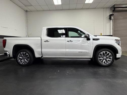 White Frost 2023 GMC Sierra 1500 Denali