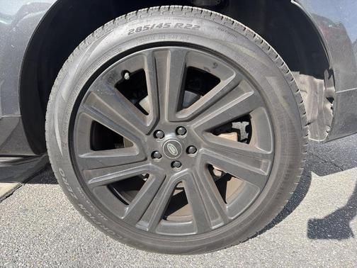 2023 Land Rover Range Rover P400 SE