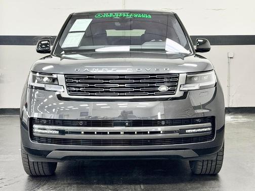 Carpathian Grey 2023 Land Rover Range Rover P400 SE