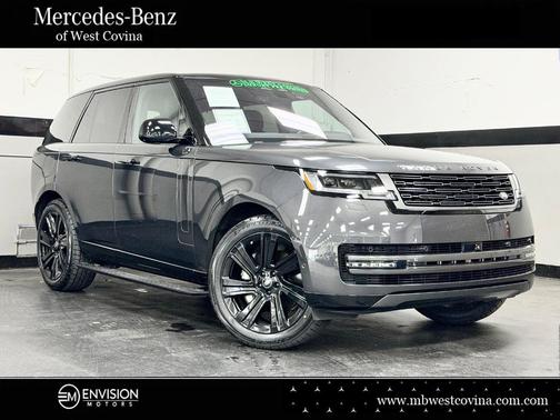 Carpathian Grey 2023 Land Rover Range Rover P400 SE