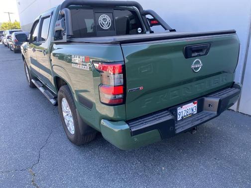 Tactical Green 2022 Nissan Frontier SV
