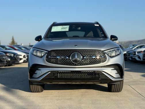 2026 Mercedes-Benz GLC 300 Base
