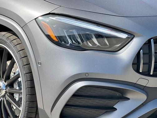 2025 Mercedes-Benz AMG GLA 35 Base