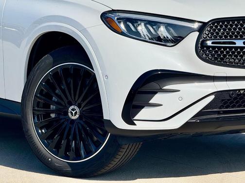 White 2026 Mercedes-Benz GLC 300 Base 4MATIC