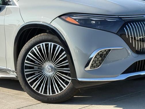 2025 Mercedes-Benz Maybach EQS 680 Base 4MATIC 4MATIC