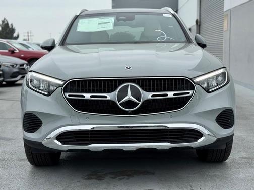 2025 Mercedes-Benz GLC 300 Base 4MATIC