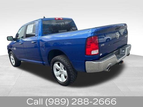 Blue Streak Pearl 2018 RAM 1500 SLT