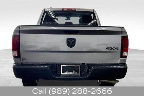 2024 RAM 1500 Classic Warlock Crew Cab 4x4 5'7' Box