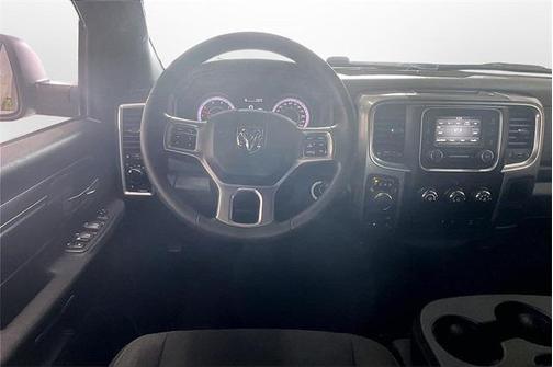 2024 RAM 1500 Classic Warlock Crew Cab 4x4 5'7' Box