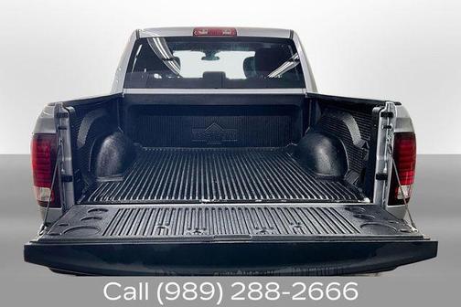 2024 RAM 1500 Classic Warlock Crew Cab 4x4 5'7' Box