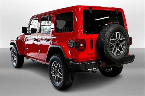 2025 Jeep Wrangler 4-Door Sahara 4x4