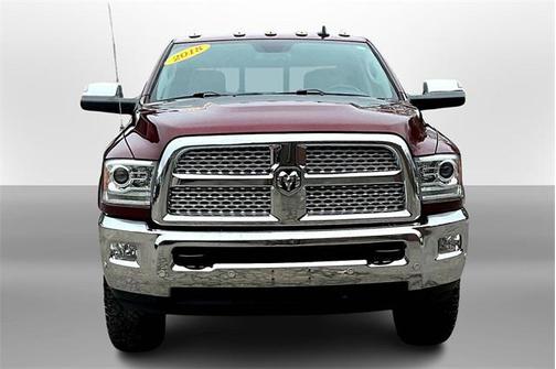 2018 RAM 2500 Laramie Crew Cab 4x4 6'4' Box