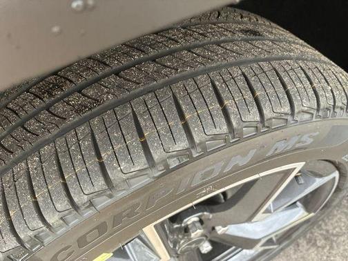 '41 2026 Jeep Cherokee Overland