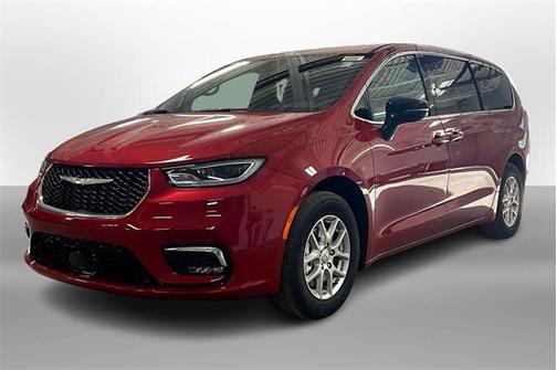 Red Hot Pearlcoat 2026 Chrysler Pacifica L