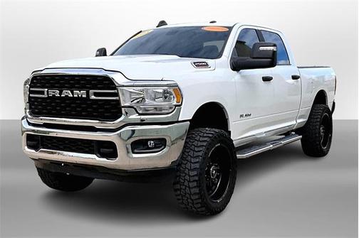 2023 RAM 2500 Big Horn Crew Cab 4x4 6'4' Box