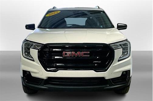 2023 GMC Terrain AWD AT4