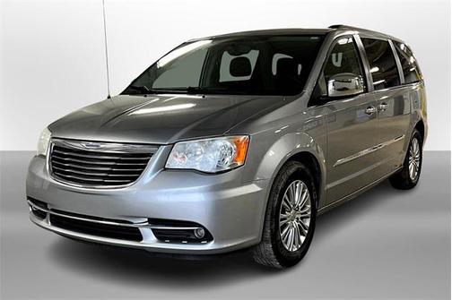 2014 Chrysler Town & Country Touring-L