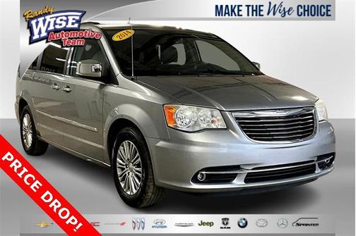 2014 Chrysler Town & Country Touring-L