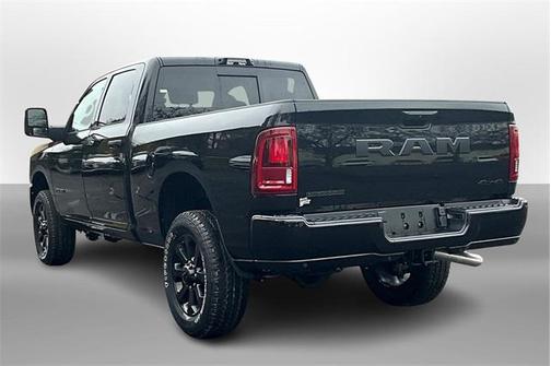 2026 RAM 2500 Big Horn Crew Cab 4x4 6'4' Box