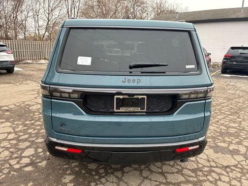 2026 Jeep Grand Wagoneer Limited Altitude 4x4