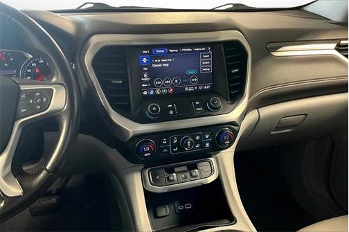 2022 GMC Acadia AWD SLT