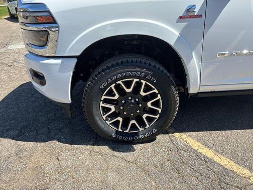 Bright White Clearcoat 2026 RAM 3500 Longhorn