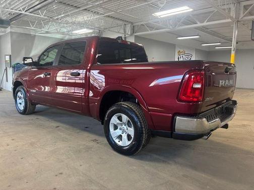 Delmonico Red Pearlcoat 2026 RAM 1500 Big Horn/Lone Star