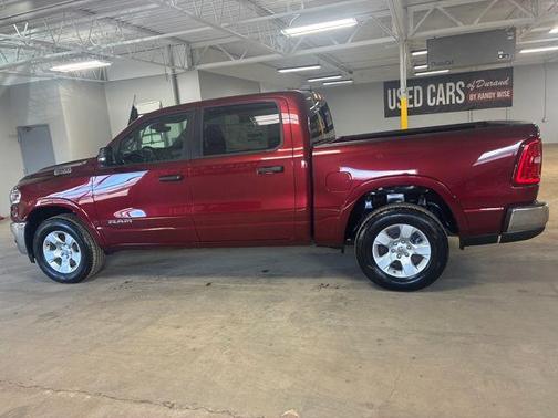 Delmonico Red Pearlcoat 2026 RAM 1500 Big Horn/Lone Star