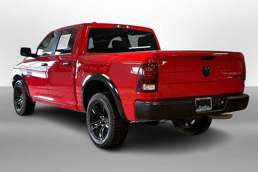 2024 RAM 1500 Classic Warlock Crew Cab 4x4 5'7' Box