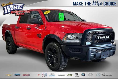 2024 RAM 1500 Classic Warlock Crew Cab 4x4 5'7' Box