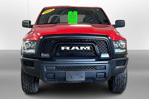 2024 RAM 1500 Classic Warlock Crew Cab 4x4 5'7' Box