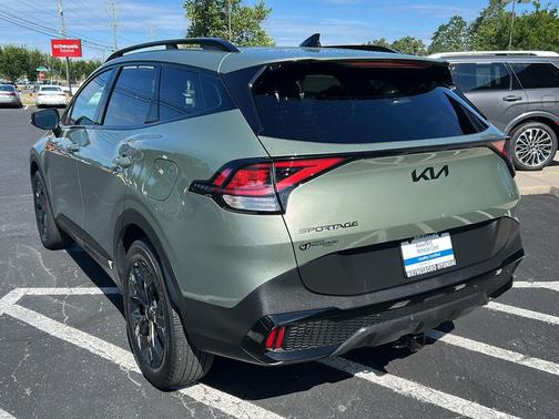 Jungle Green 2025 Kia Sportage X-Line