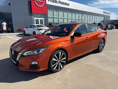 2022 Nissan Altima 2.5 SR