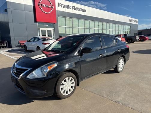 2019 Nissan Versa 1.6 S+