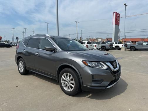 2020 Nissan Rogue SV