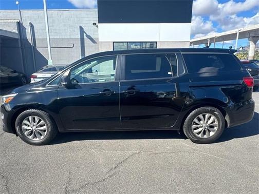 2019 Kia Sedona LX