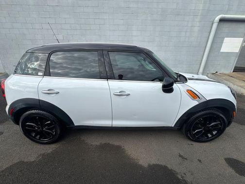 2013 MINI Countryman Cooper