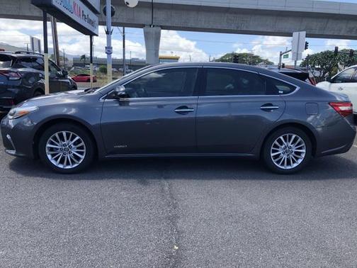 2017 Toyota Avalon Hybrid Limited