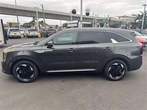 2025 Kia Sorento Hybrid EX