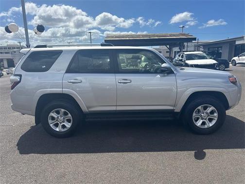 2024 Toyota 4Runner SR5 Premium