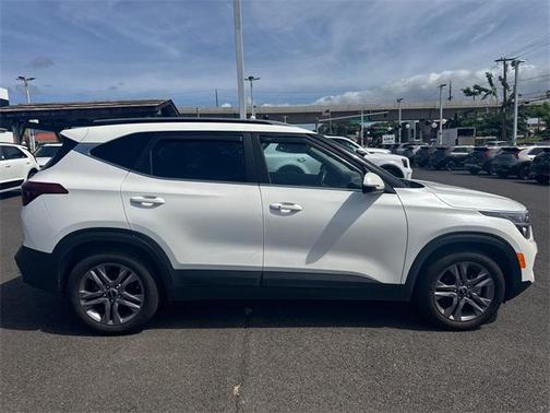 2023 Kia Seltos S